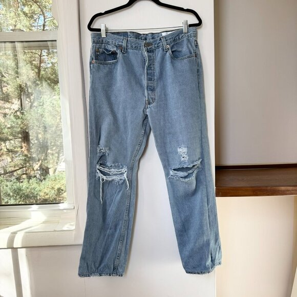 Aligrace Vintage Levi's 50 Jeans Custom in Distressed Medium Wash Blue Denim - Picture 1 of 8